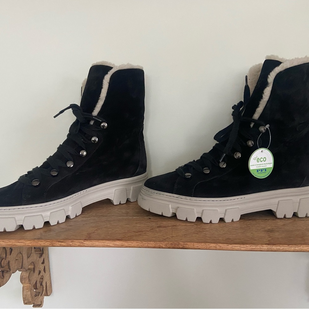 Paul Green Boots Size 8 1/2